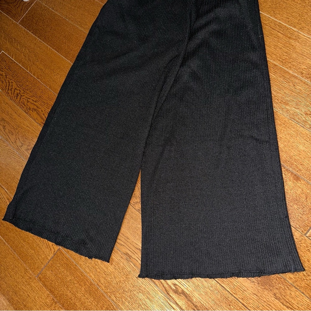 Wide leg ribbed knit pants - Picture 3 of 6